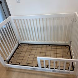 Babyletto Gelato 4 in 1 Convertible crib and graco waterproof mattress