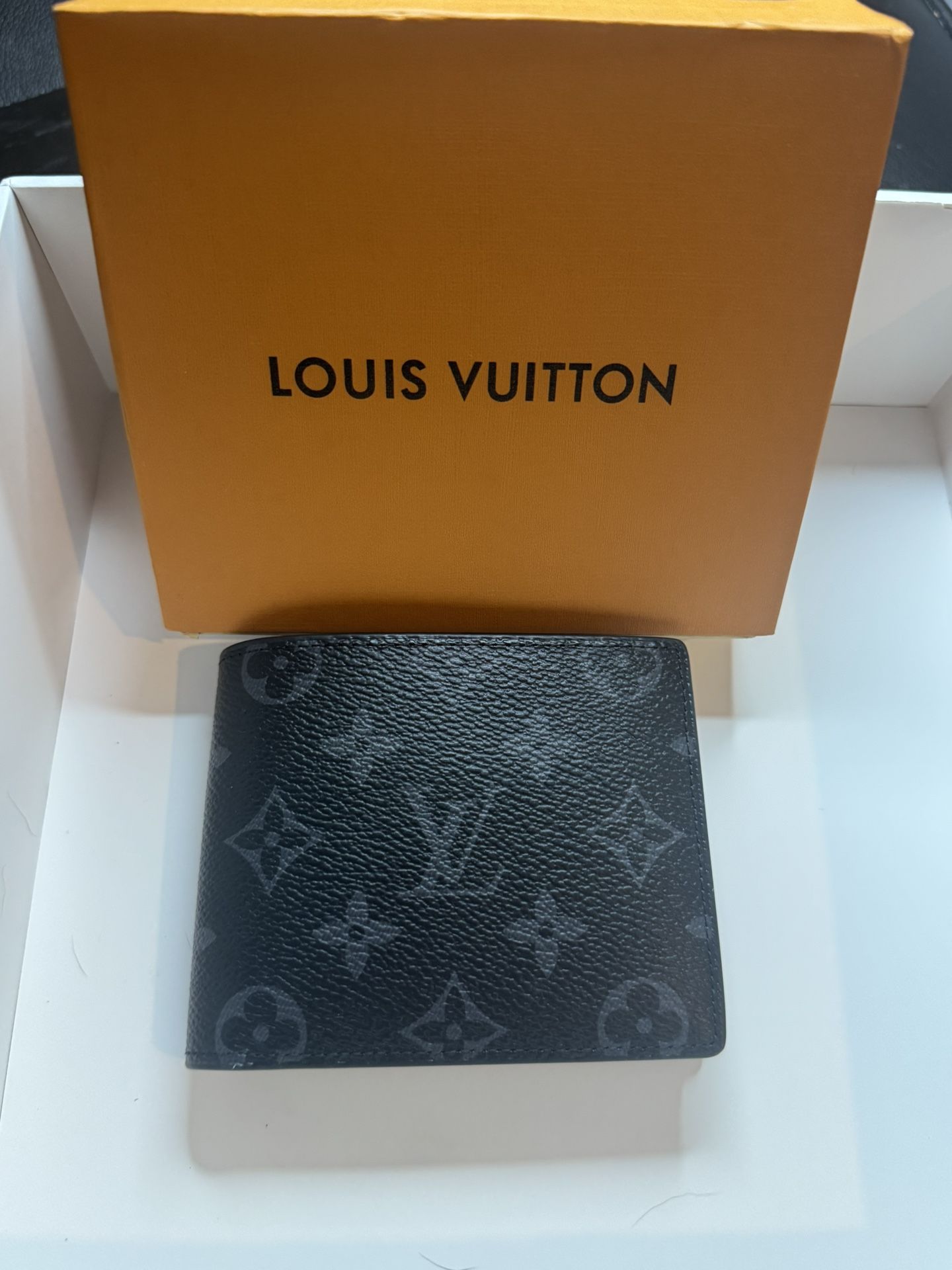LV Wallet