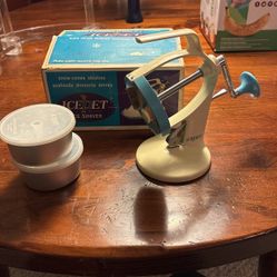 “REDUCED “Ice Shaver by ICE PET