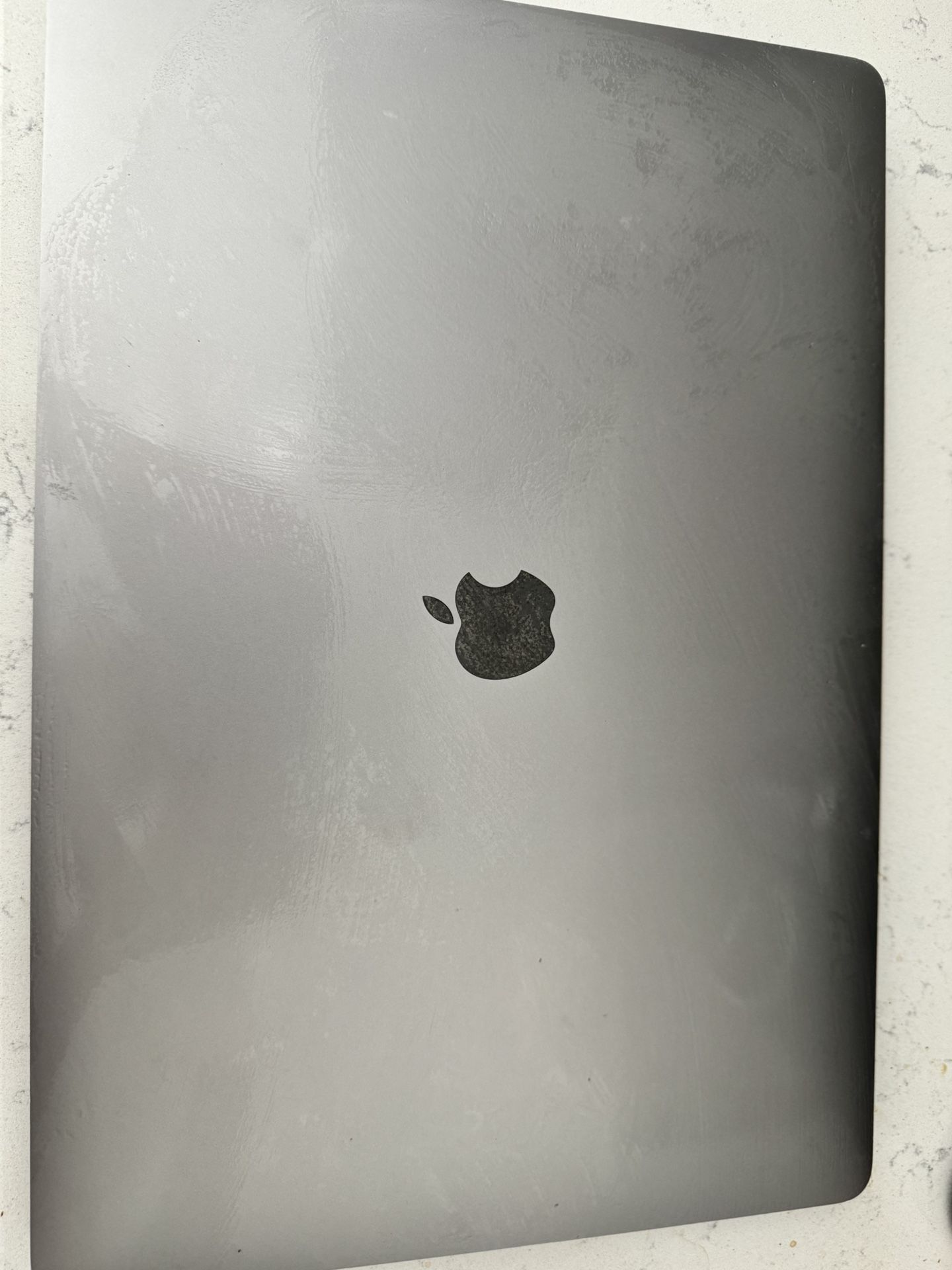 Macbook Pro 16 Inch