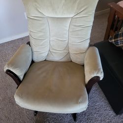 Rocking Chair 