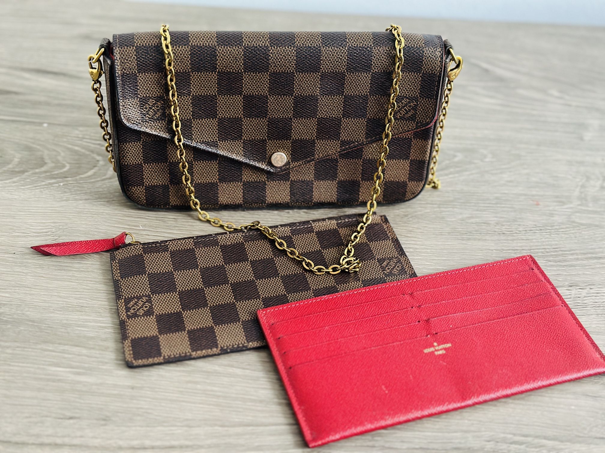 Louis Vuitton Felicie Pochette with card holder ans pouch