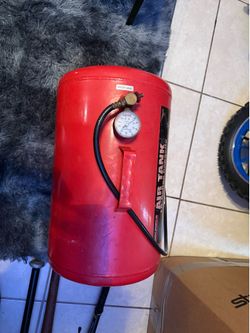 Air tank
