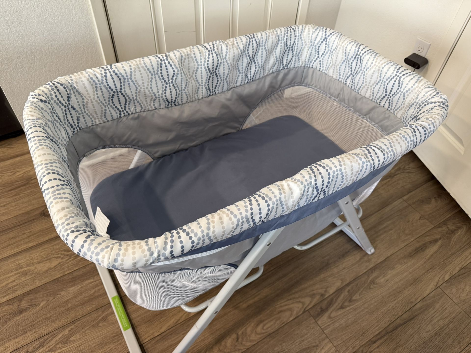 Ingenuity Portable Foldable Baby Bassinet