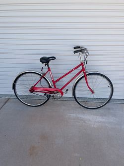 Vintage Step Thru Free Spirit Sheffield Te 3  3  speed bicycle - just put New tires and tubes on it 9/21