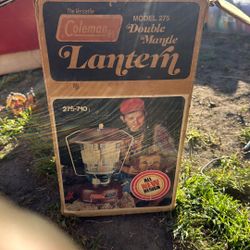 Vintage Coleman Lantern Never Used 