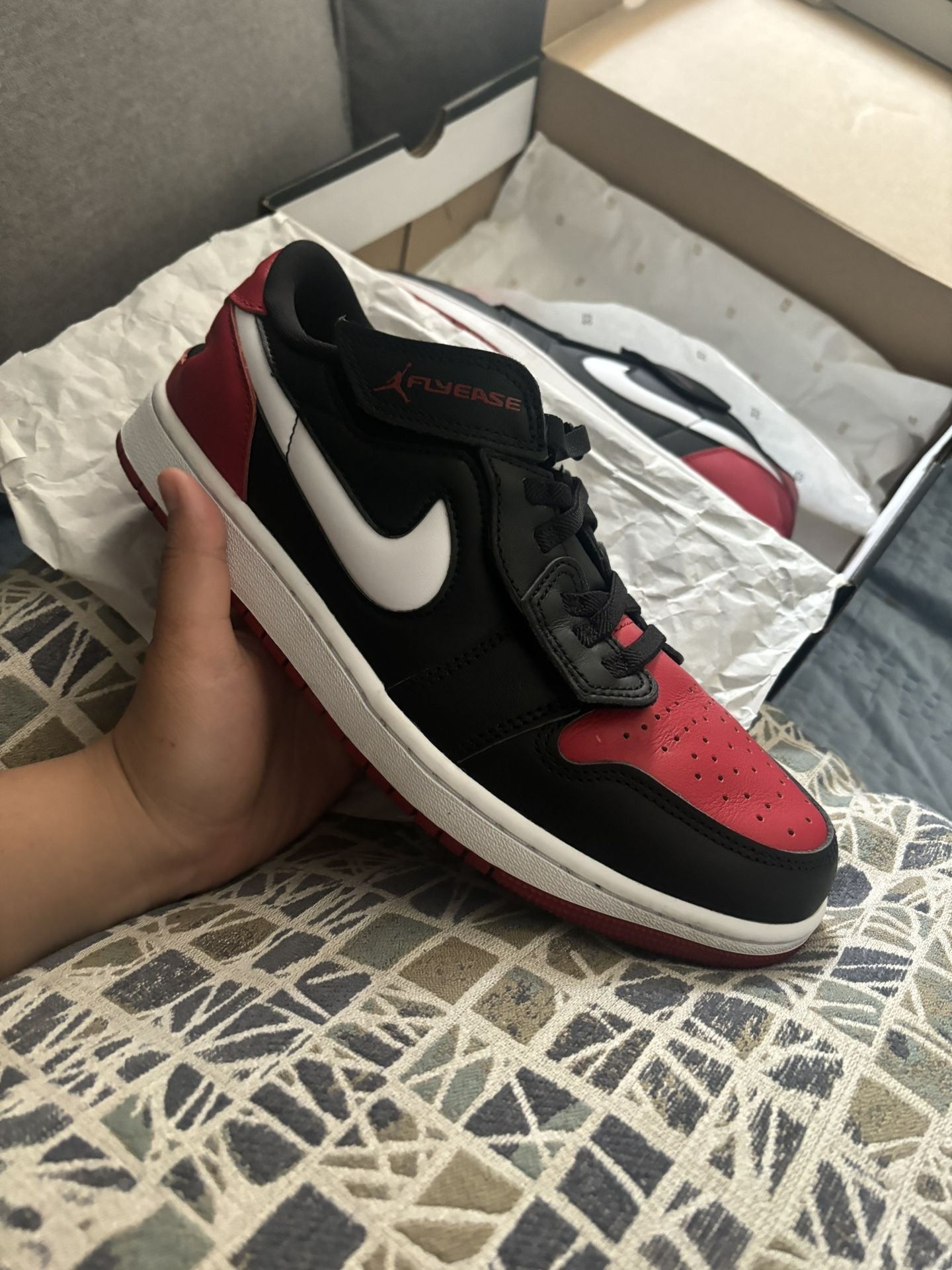 Air Jordan 1 Low Flyease