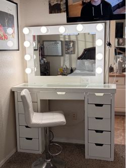 Hollywood Style Vanity Desk with Lights & Chair