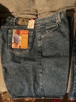 Men’s Wrangler shorts (new)