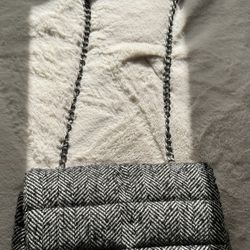 ✨ Zara Limited Edition Quilted Herringbone Bag – Like New! ✨