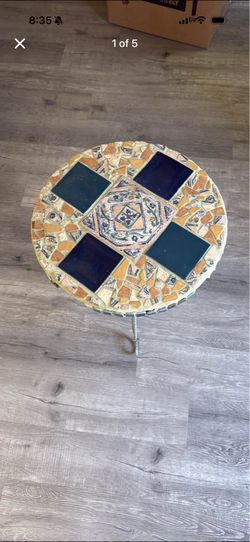 Mosaic bistro table