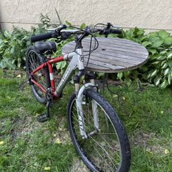 Novarra Piedra Road bike  $60