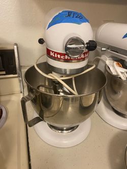 KitchenAid 4.5qt. Stand  mixer