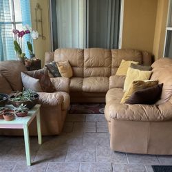 3 Piece Real Leather Sofa Set (Sofa, Love Seat, Chair) Sand  Color/ Juego De Sala en Cuero Real 3 Piezas