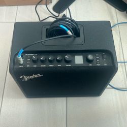 Fender Mustang LT25 Guitar Amp