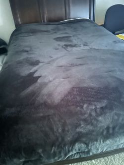 UGG queen comforter