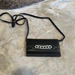 New Brighton Black Leather Crossbody Wallet