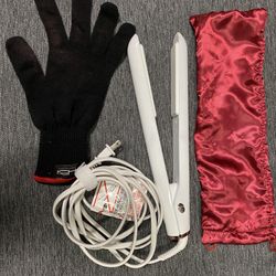 HSI Professional 1” Ceramic Flat Iron