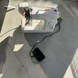 Sewing Machine Kenmore (no Work)