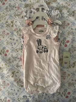NEW baby girl spring onesie rompers with bunny and floral designs white/pink 9 months
