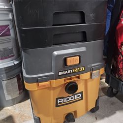 RIDGID VAC1100 11-Gallon Wet Dry Vacuum Cleaner 6.5 HP Orange/Black