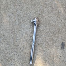husky 1/2" ratchet 