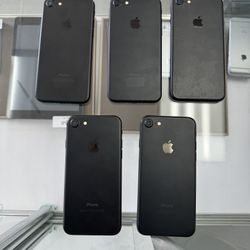 Lot Of 5pc iPhone 7 32GB Fully Unlocked Any Carriers