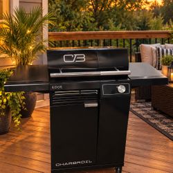 Edge  Char Broil 1750-Watt Black Electric Grill