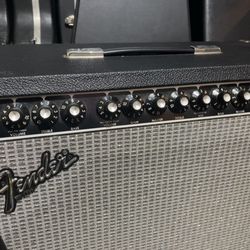 FENDER AMP