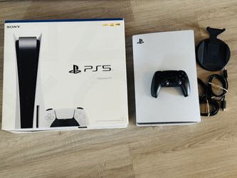 PS5 Disc Edition: Excellent Condition