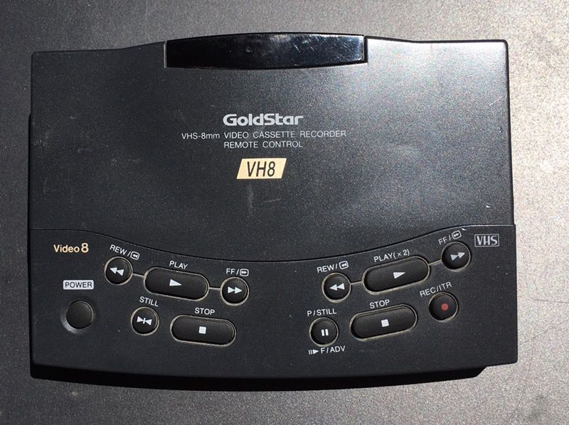 GOLDSTAR GVR-DD1 VHS Pour 8mm Vidéo Cassette Bande Lecteur - Comme