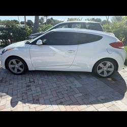2014 Hyundai Veloster