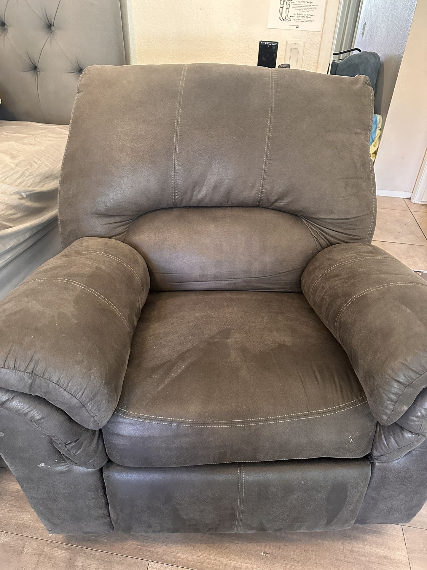 Rocking Chair Recliner