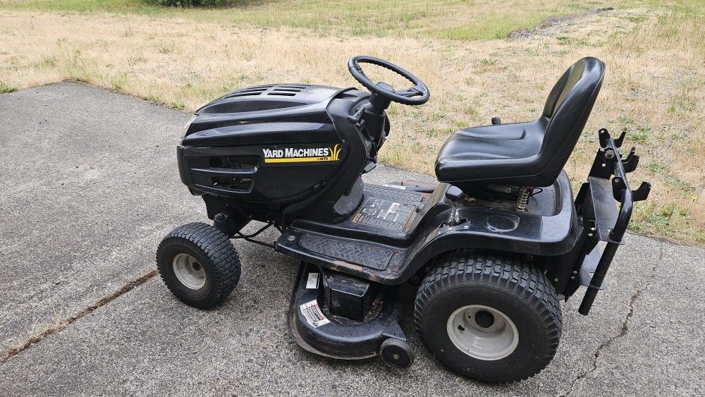 Yard Machine Riding Mower 46"