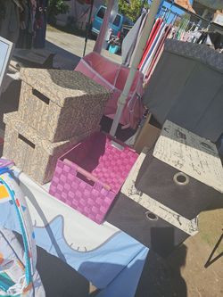 Storage boxes