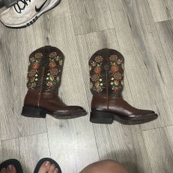 Women’s Boots
