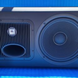 JBL Professional Subwoofer 