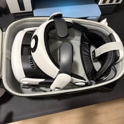 Meta Quest 3 512GB Standalone VR Virtual Reality Gaming Headset & Controllers with extras