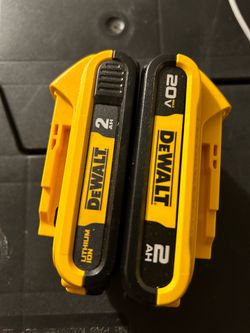 2. batteries dewalt 2.0ah