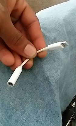 IPhone 7 headphone piece