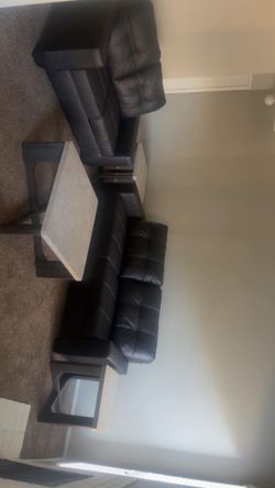 5 pc living room st must go ASAP