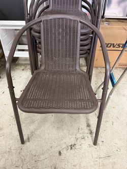 Plastic Stackable Outdoor Indoor Dining Chairs with Armrests, Weather-Resistant Woven Design for Porch, Garden, Brown