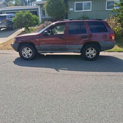 99 Jeep Cherokee Laredo 2wd.