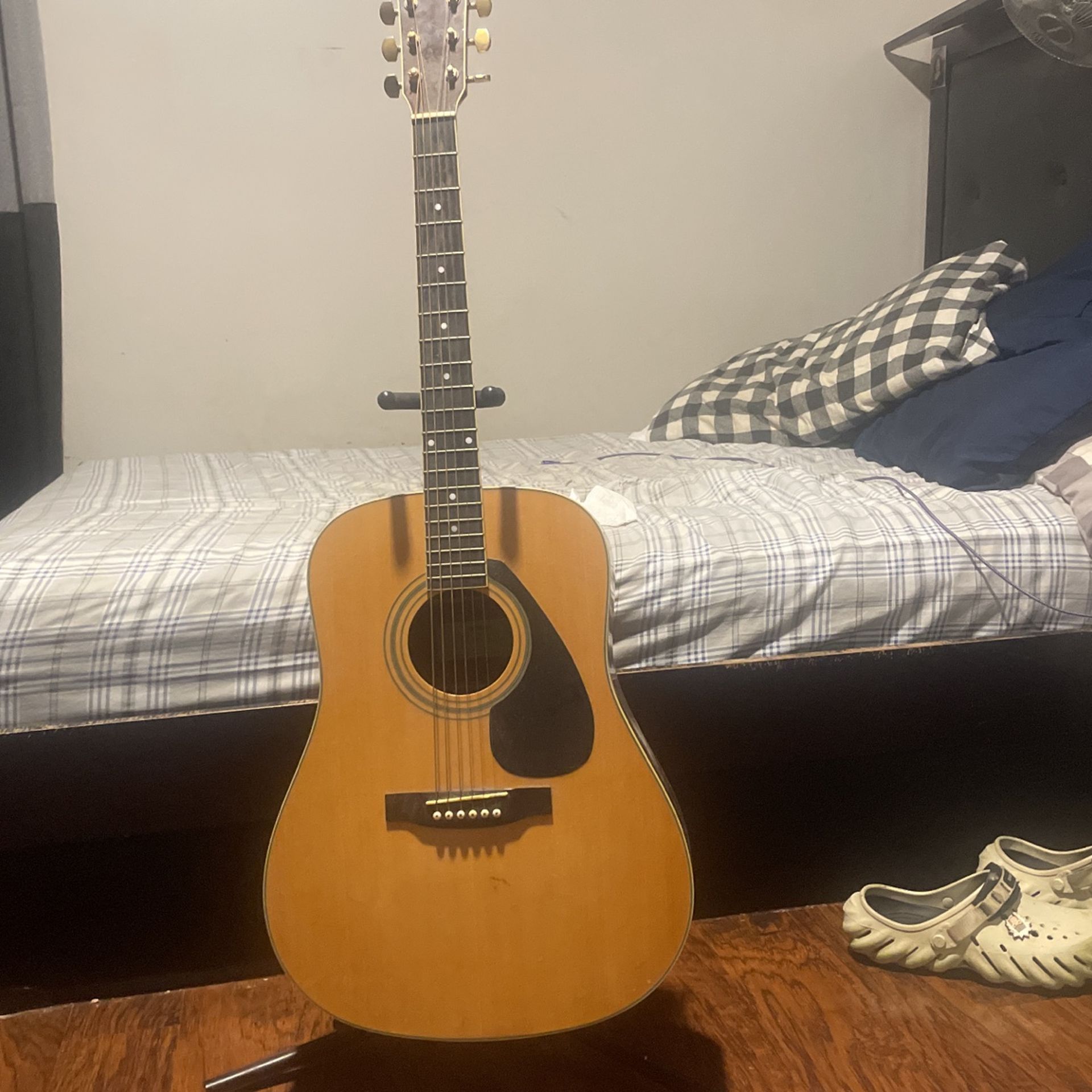 Yamaha Guitar FD02