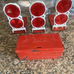  vintage Anthes roadside emergency reflector kit in its original red metal case