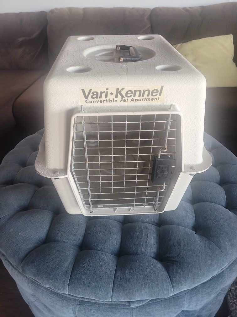 animal carrier