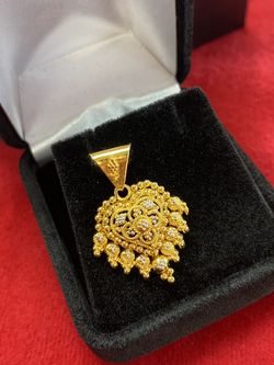 22K Heart Pendant