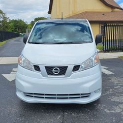 2016 Nissan Nv200