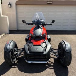 2019 Ryker rally 900 With only 425 Miles