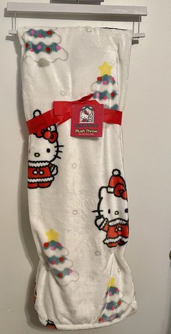 Hello Kitty Plush Christmas Throw. So Soft!